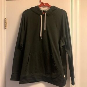 Vuori Halo Oversized Hoodie in black Heather